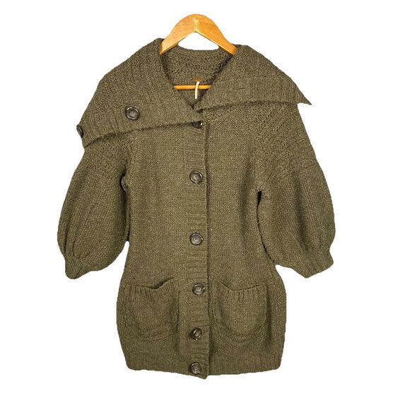 FREE PEOPLE GREEN TEXTURED DOLMAN CARDIGAN Size Small WOOL BLEND Quiet Luxury - Picture 1 of 11